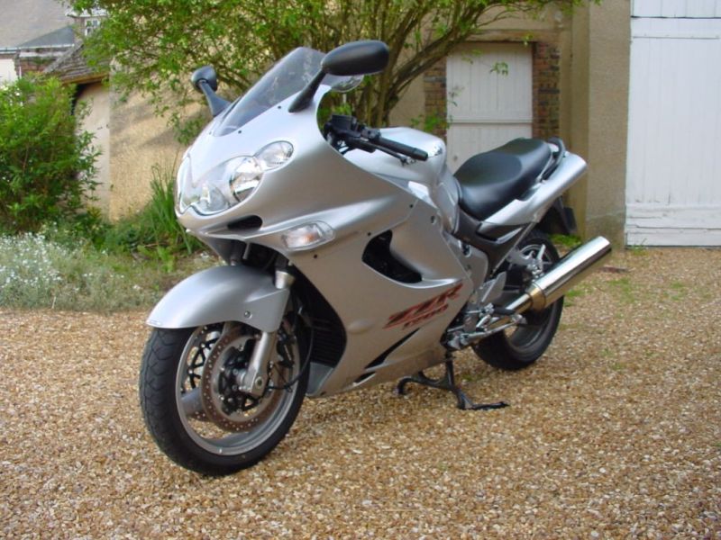 ZZ-R 1200