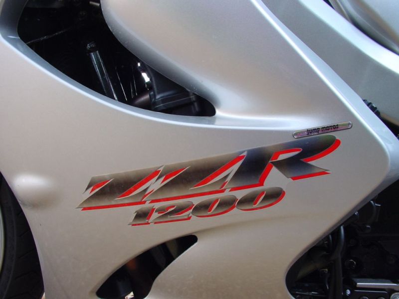 ZZ-R 1200